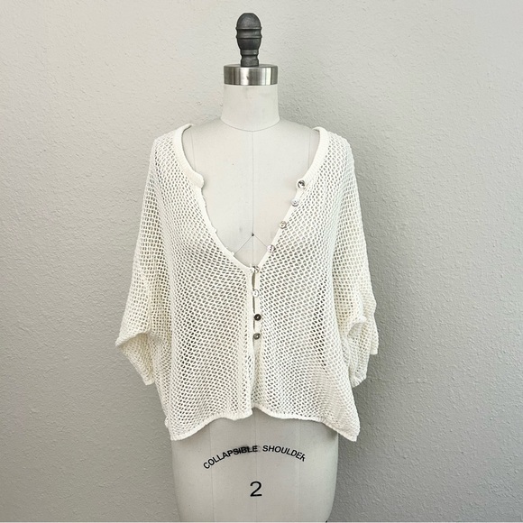 l*space Tops - L Space Women's Off White Knit Sweater